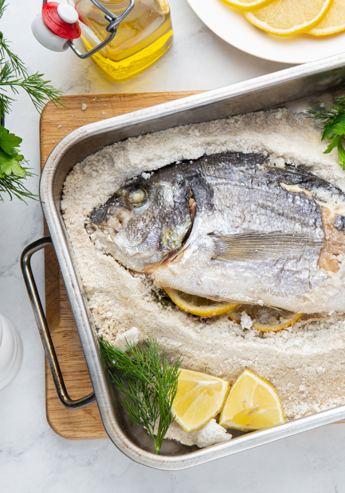 Wolfsbarsch im Salzmantel - Rezept Wolfsbarsch im Salzmantel - Rezept